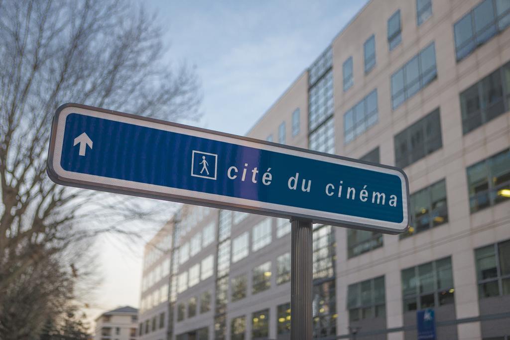 B&B Hotel Paris Saint-Denis Pleyel Exterior photo